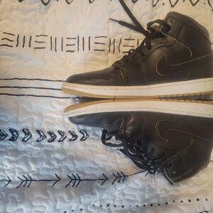 Black Air Jordan Mids